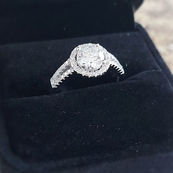 1 Carat Double Band Moissanite 925 Silver Engagement Ring - Picture 3 of 11